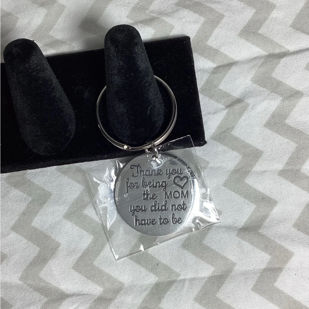 Mom/Bonus Mom/Step Mom/Step In Mom Keychain